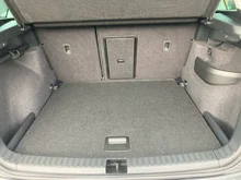 Škoda Karoq 4x4 Selection TDI DSG in Graphit-Grau Metallic