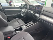 VW Golf Rabbit mHEV DSG in Delfingrau Metallic