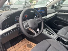 VW Golf Rabbit mHEV DSG in Delfingrau Metallic