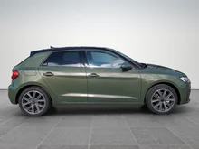 Thumbnail-Foto von Fahrzeug