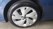 VW Golf Variant Business mHeV DSG in Anemonenblau Metallic