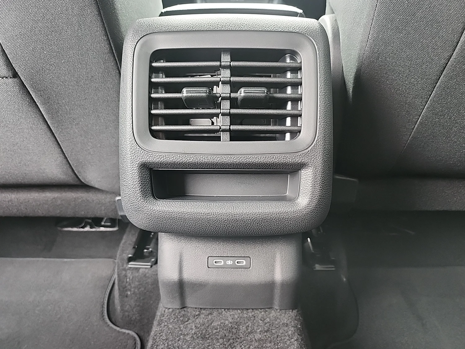 Bild eines T-Roc Life eTSI DSG