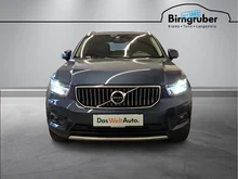 Volvo XC40 T3 Inscription in Blau
