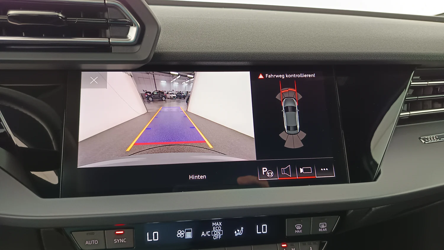 Bild eines Audi A3 Limousine 30 TDI