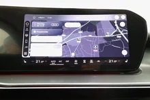 Audi Q3 e-hybrid 200 kW in Gletscherweiß Metallic