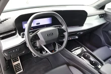 Audi Q3 e-hybrid 200 kW in Gletscherweiß Metallic