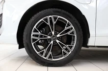 Audi Q3 e-hybrid 200 kW in Gletscherweiß Metallic