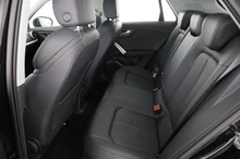 Audi Q2 30 TDI advanced in MYTHOSSCHWARZ METALLIC
