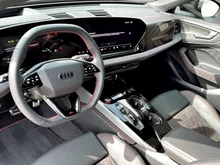 Audi A5 Avant TFSI e-hybrid quattro 270 kW in MYTHOSSCHWARZ METALLIC
