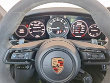 Porsche 911 Carrera 4S Coupé I (992) in tiefschwarzmetallic