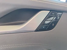 Porsche 911 Carrera 4S Coupé I (992) in tiefschwarzmetallic