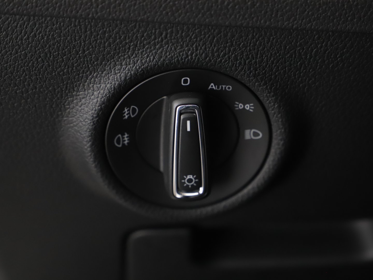 Škoda SUPERB Combi Style TDI | Bild 6 von 27