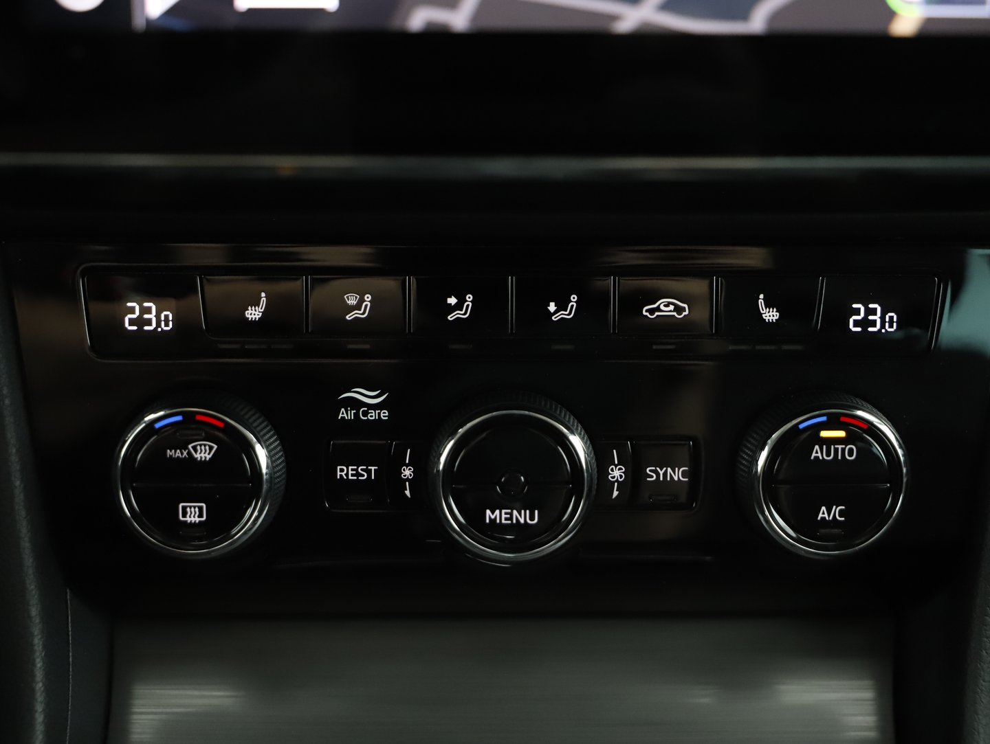 Škoda SUPERB Combi Style TDI | Bild 17 von 27