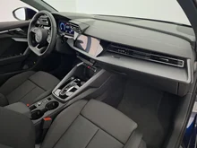 Audi A3 Limousine 30 TFSI in Navarrablau Metallic