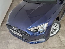 Audi A3 Limousine 30 TFSI in Navarrablau Metallic