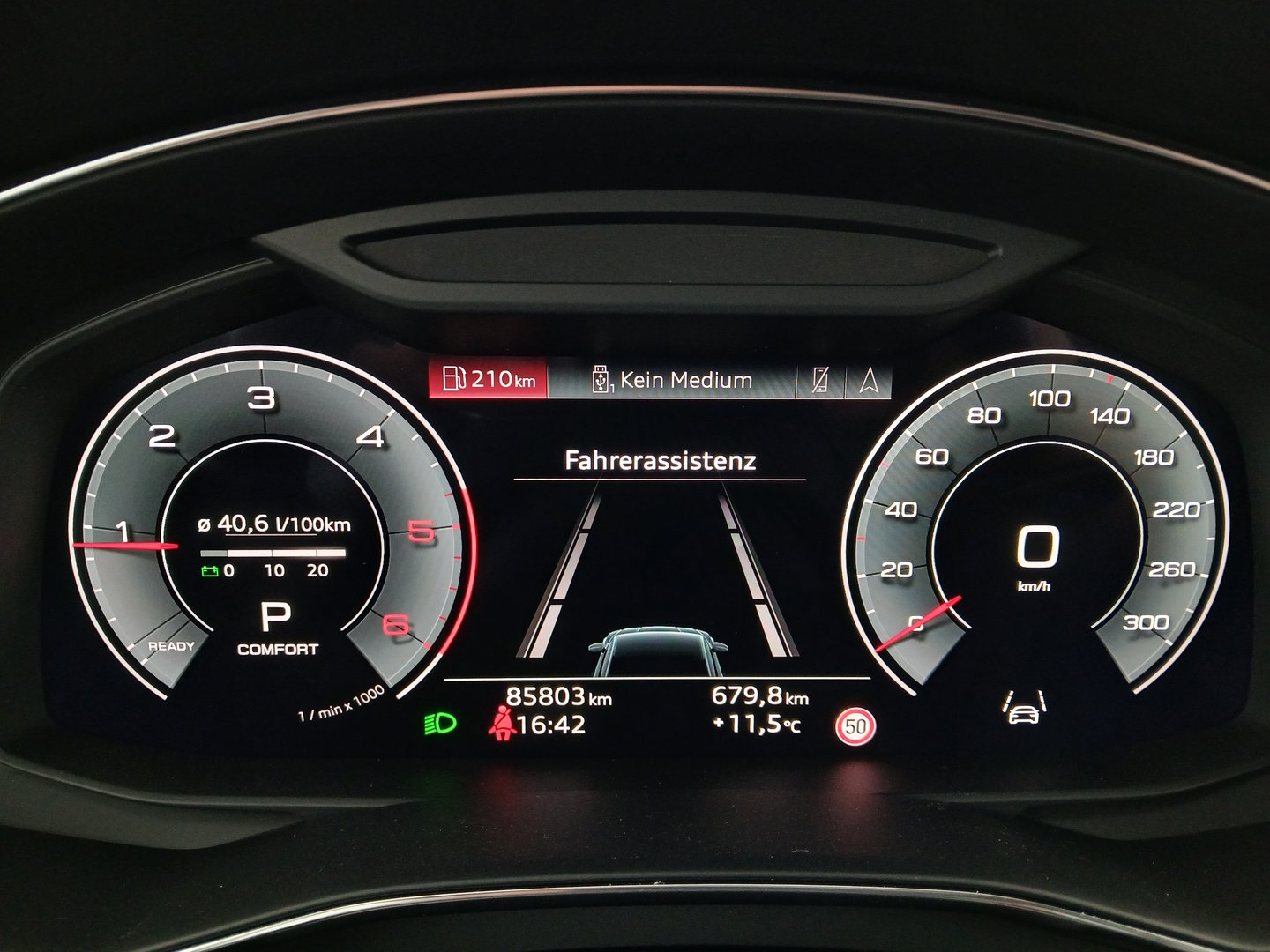 Audi A7 Sportback 40 TDI quattro | Bild 16 von 37