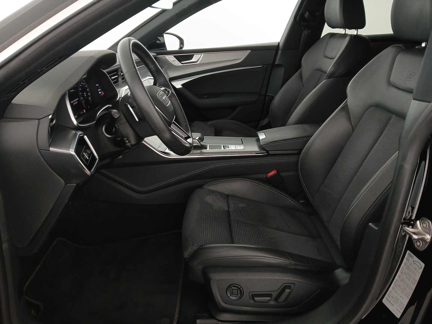 Audi A7 Sportback 40 TDI quattro | Bild 14 von 37