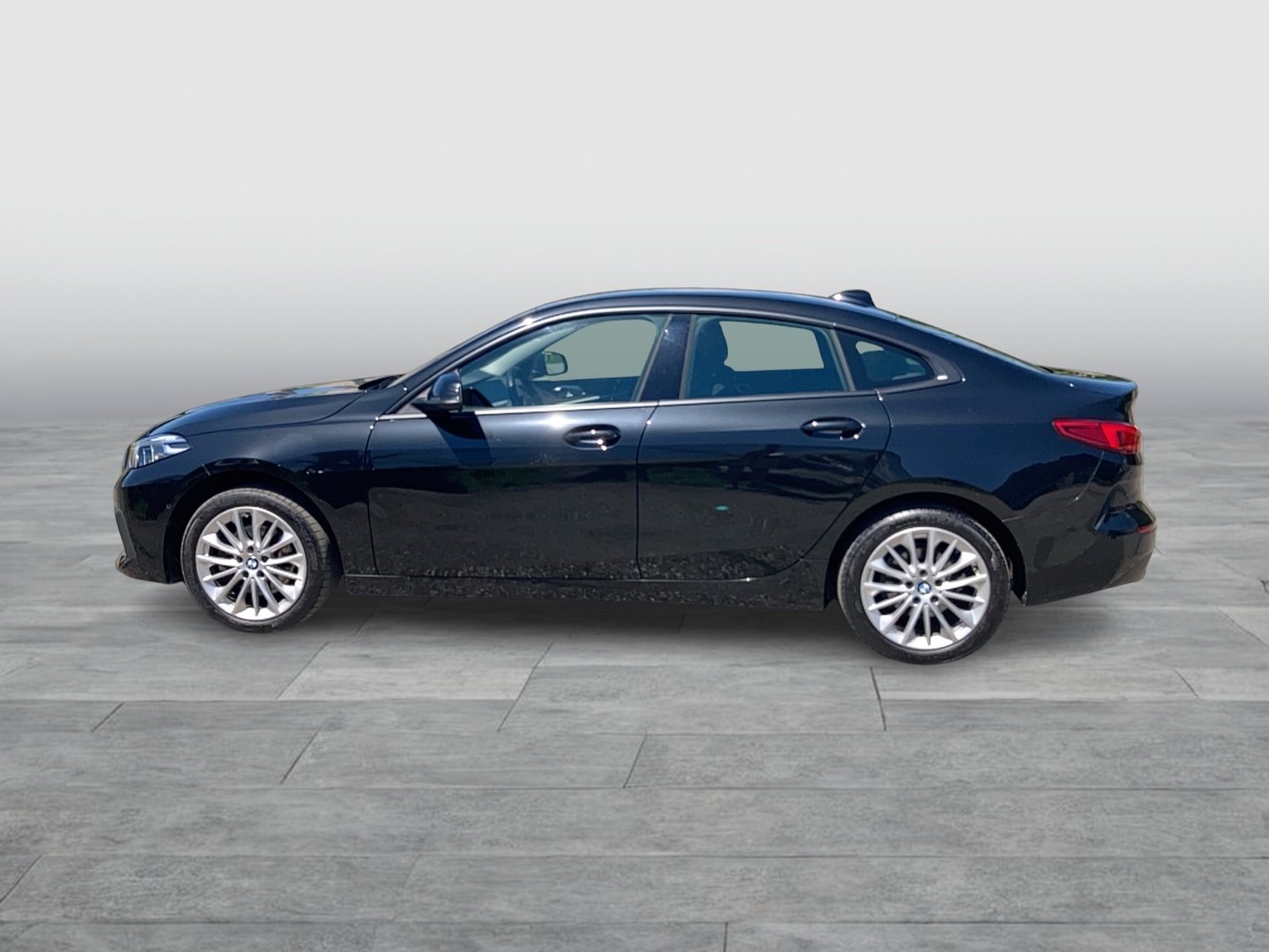 BMW 216d Gran Coupe Aut. | Bild 2 von 23