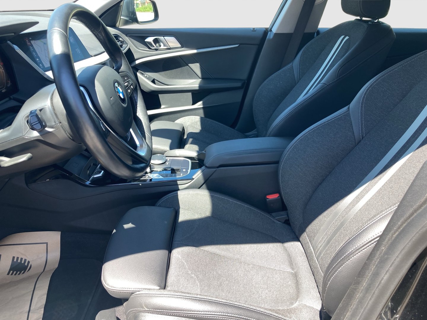 BMW 216d Gran Coupe Aut. | Bild 7 von 23