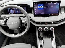Škoda Superb Combi Selection TSI mHEV DSG in Ebony-Schwarz Metallic