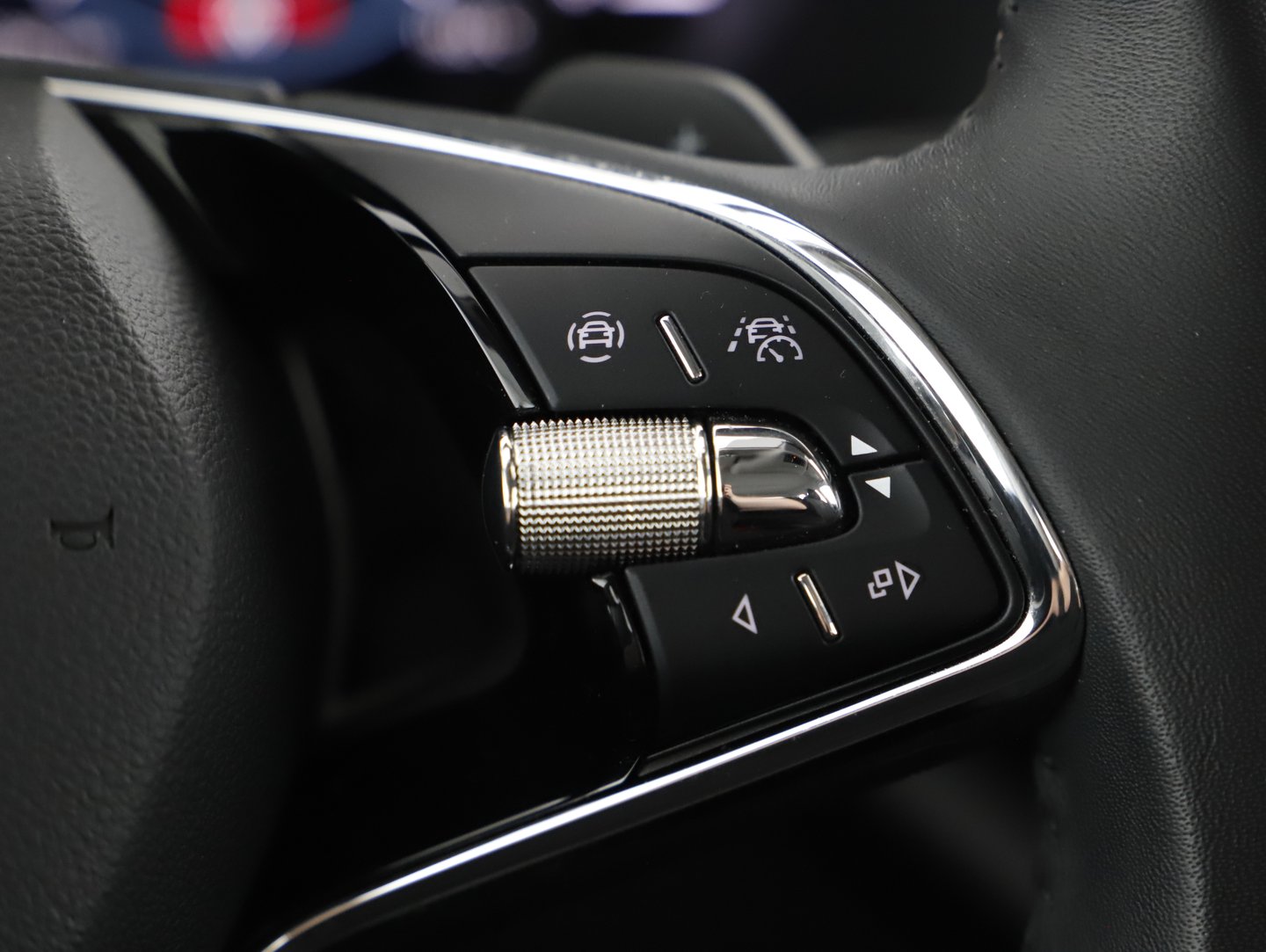 Škoda OCTAVIA Combi Ambition TDI DSG | Bild 13 von 22