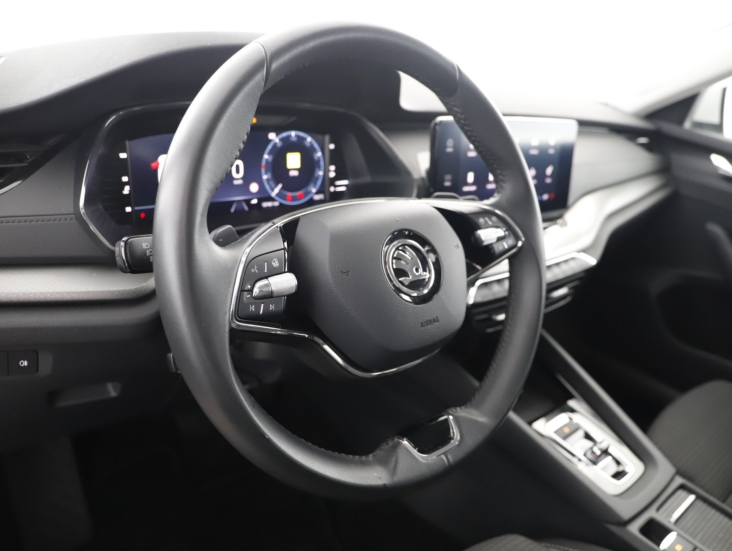 Škoda OCTAVIA Combi Ambition TDI DSG | Bild 6 von 22