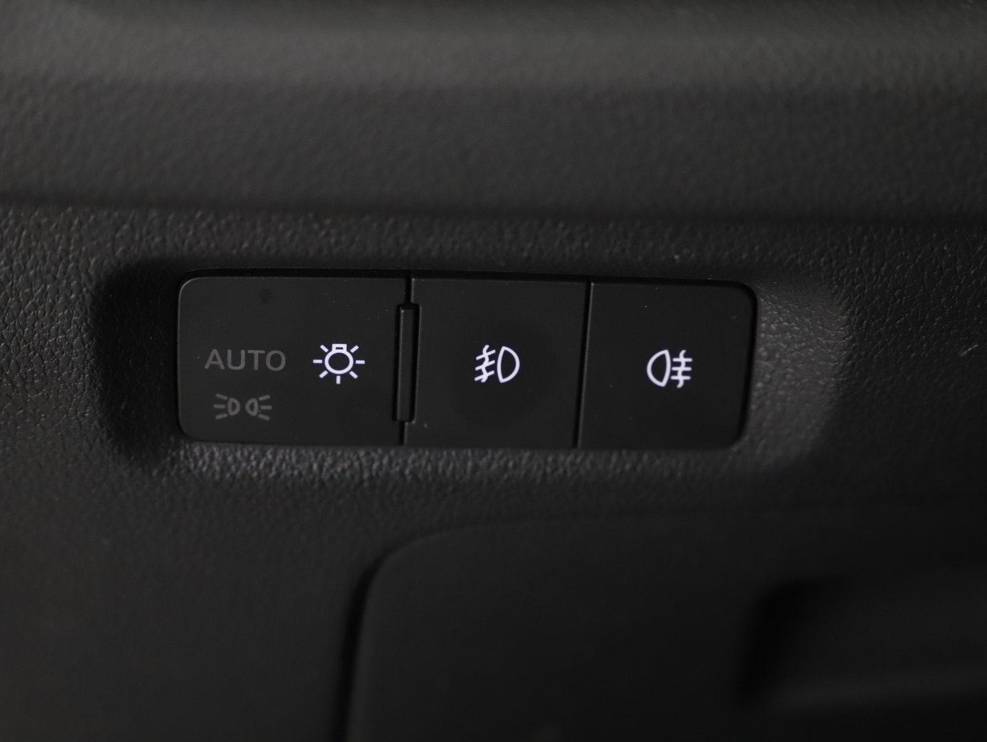 Škoda OCTAVIA Combi Ambition TDI DSG | Bild 16 von 22