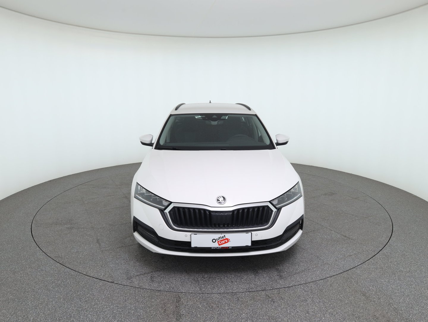 Škoda OCTAVIA Combi Ambition TDI DSG | Bild 2 von 28