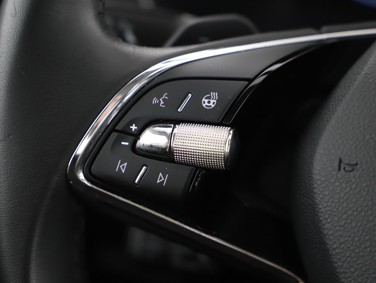 Škoda OCTAVIA Combi Ambition TDI DSG | Bild 14 von 22