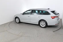 Škoda Octavia Combi Selection TDI DSG in Stahl-Grau