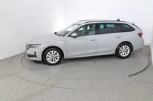 Škoda Octavia Combi Selection TDI DSG in Stahl-Grau