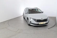 Škoda Octavia Combi Selection TDI DSG in Stahl-Grau