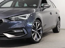 SEAT Leon SP Kombi FR 2.0 TDI DSG in Magnet-Grau Metallic