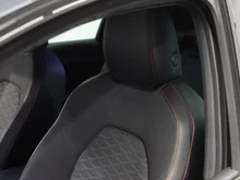 SEAT Leon SP Kombi FR 2.0 TDI DSG in Magnet-Grau Metallic