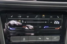VW Touran Friends TDI DSG in Delfingrau Metallic