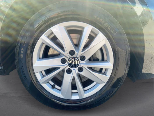 Bild eines VW Touran Life TDI