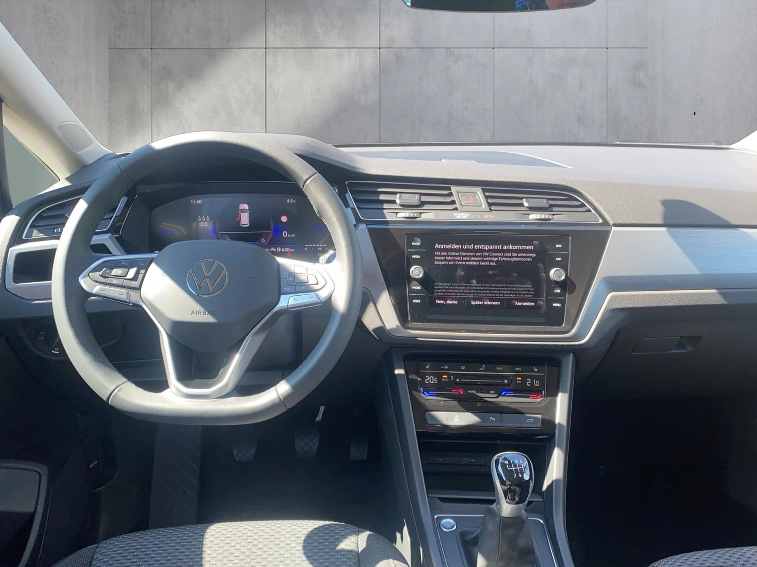 Bild eines VW Touran Life TDI