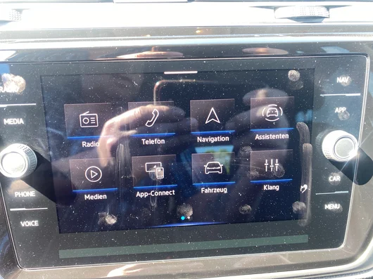 Bild eines VW Touran Life TDI