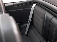 Porsche 911 Carrera 4 GTS Cabriolet in tiefschwarzmetallic