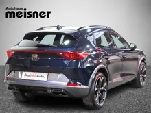 CUPRA Formentor 1.5 TSI 150 PS DSG ACT in Asphalt-Blau Metall.