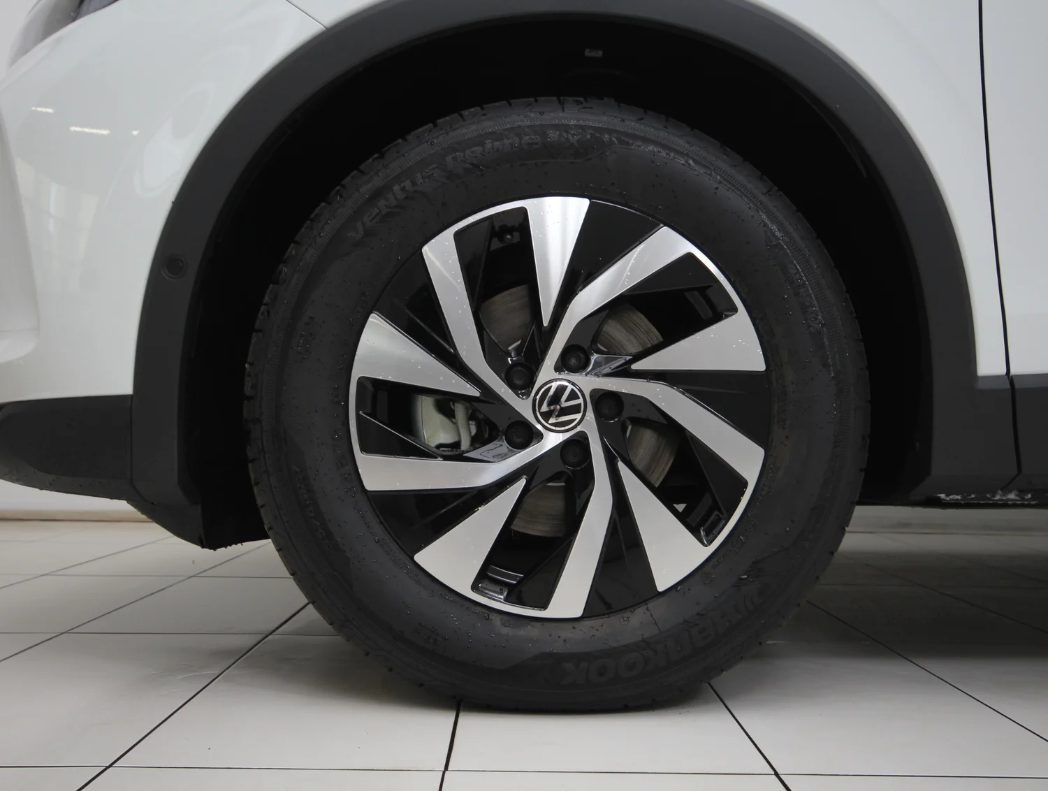 Bild eines Tiguan Friends eTSI DSG