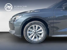 Audi A3 Sportback 30 TFSI in Manhattangrau Metallic