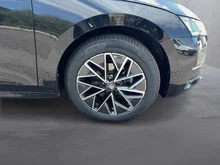 Škoda Octavia Combi Selection TSI mHEV DSG in Black-Magic Perleffekt