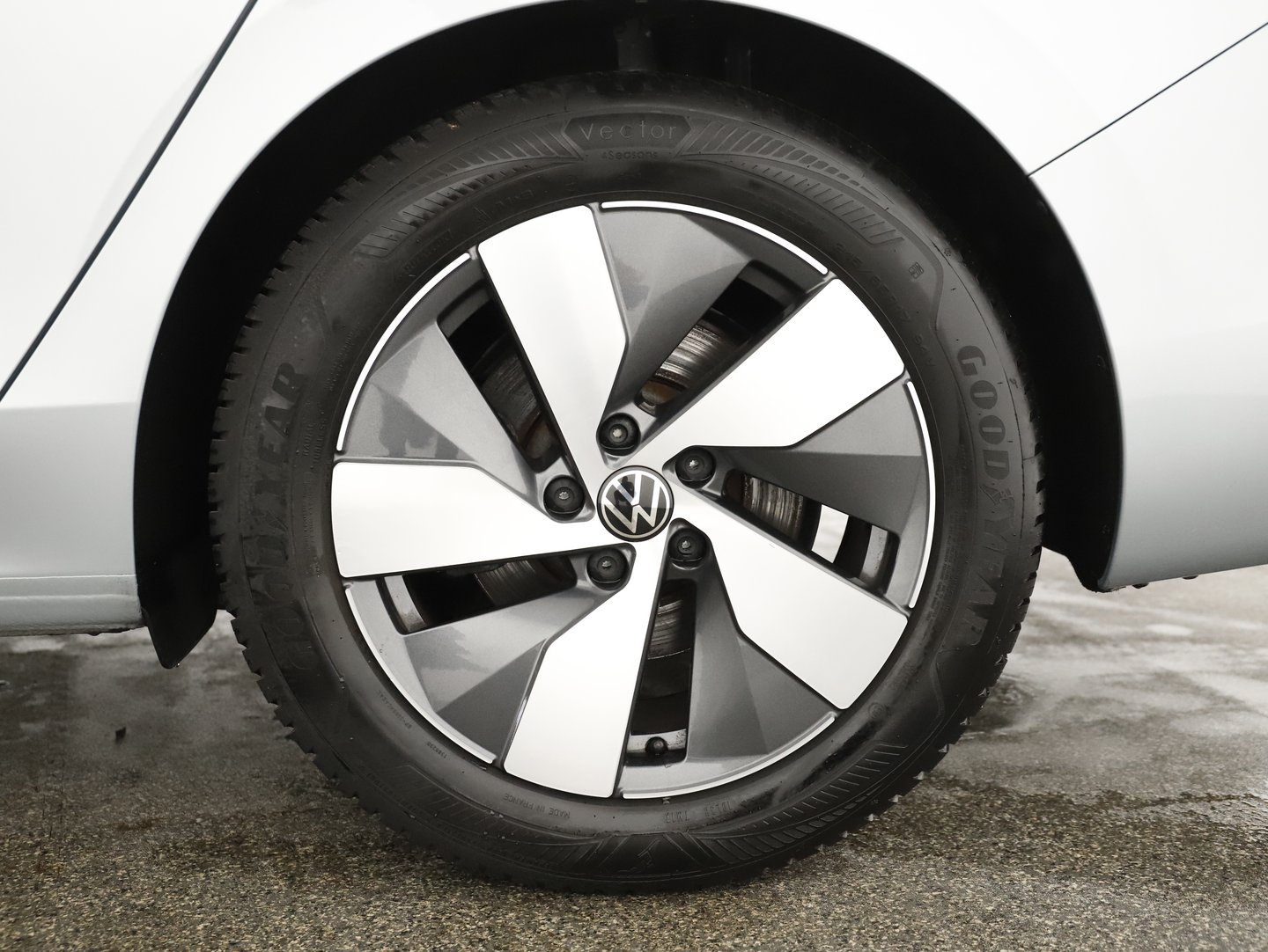 VW Passat Variant Elegance TDI DSG | Bild 9 von 33