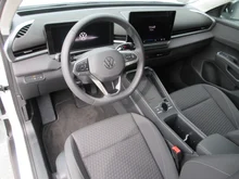 VW T-Roc Life eTSI DSG in Pure White Dach Black Uni