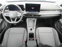 VW T-Roc Life eTSI DSG in Pure White Dach Black Uni