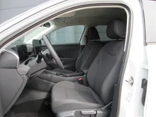 VW T-Roc Life eTSI DSG in Pure White Dach Black Uni