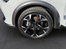 CUPRA Formentor 2.0 TDI 150 PS DSG 4Drive in Nevada-Weiß Metallic