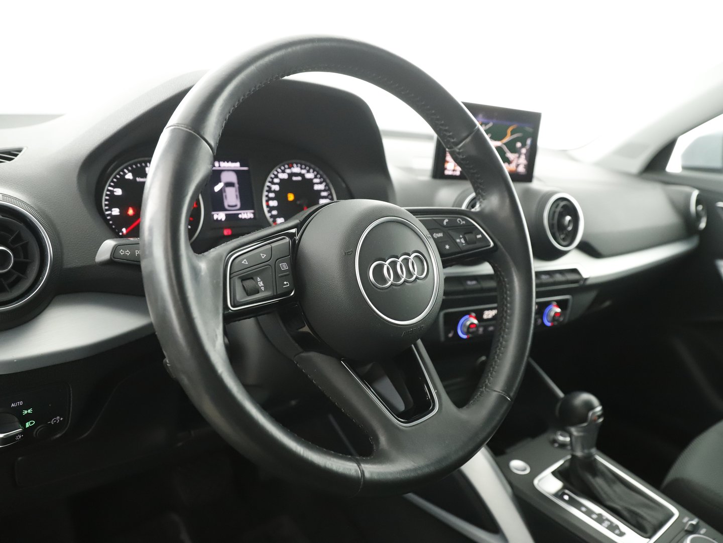Audi Q2 35 TFSI Design | Bild 6 von 22