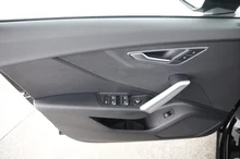 Audi Q2 35 TDI quattro intense in MYTHOSSCHWARZ METALLIC